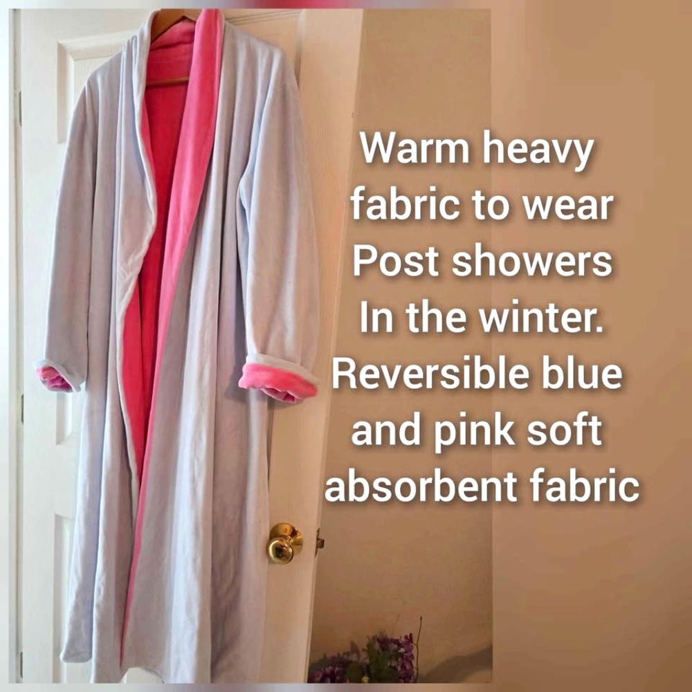 Reversible Pink/Blue Bathrobe (large)